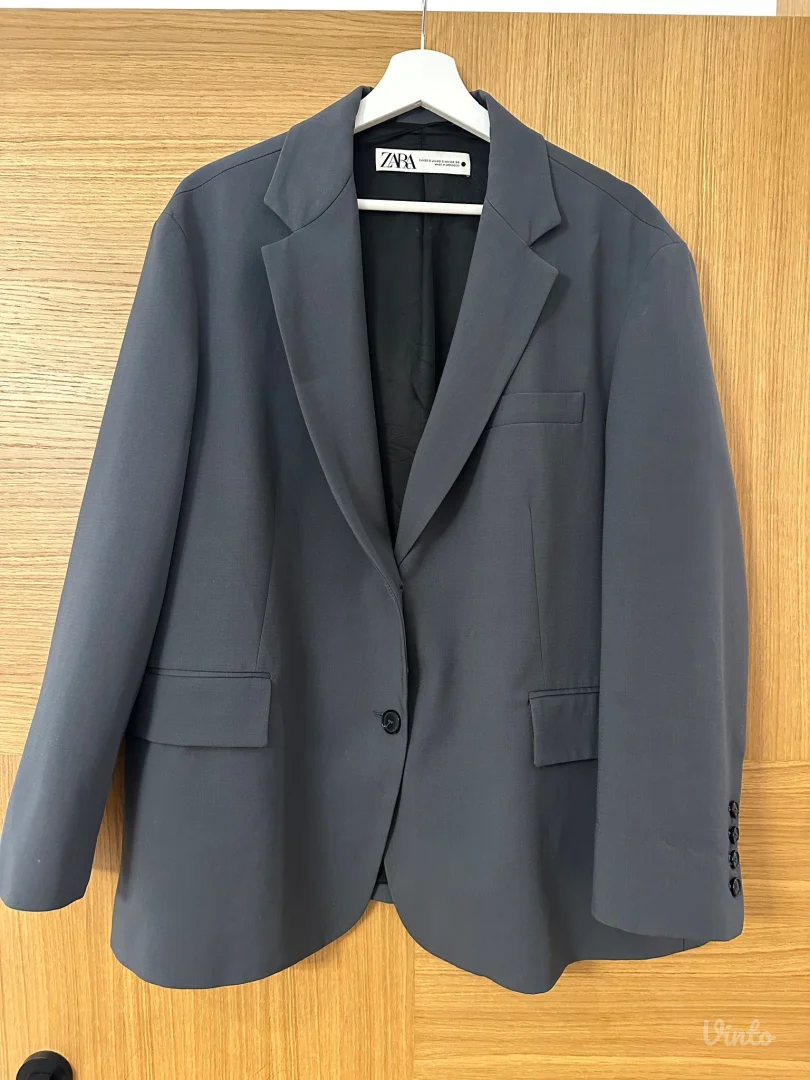 Zara sivi oversize sako S
