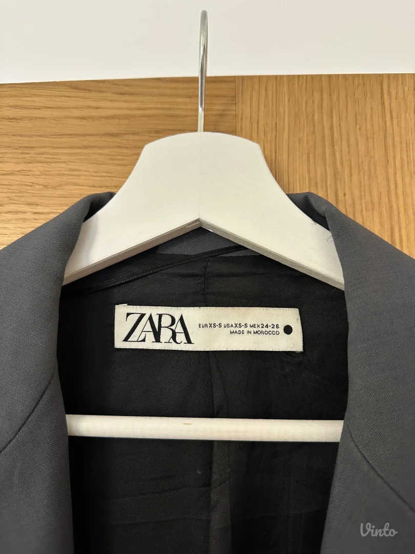 Zara sivi oversize sako S