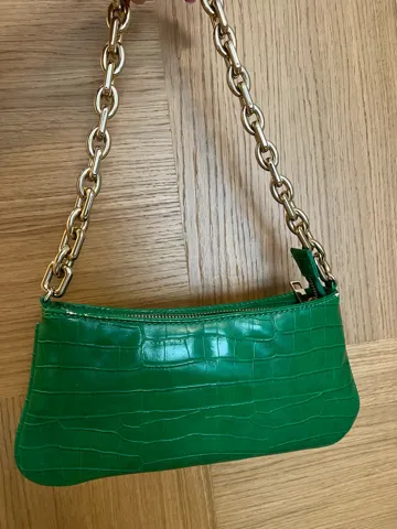 Zara mini torbica “krokodiska koza”