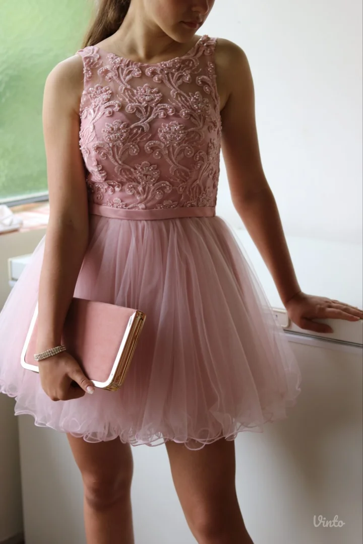 Savršena haljina za proslavu