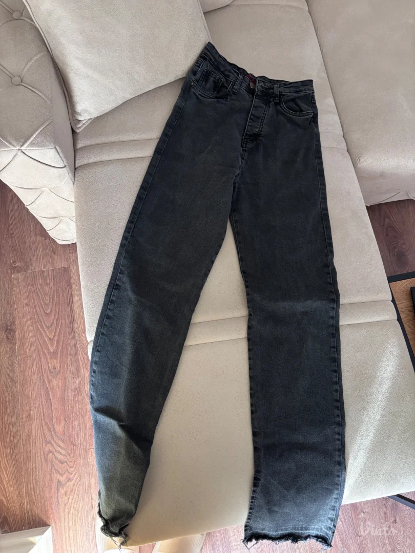 Fioretto crne farmerke