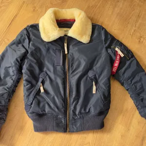 Alpha Industries Injector