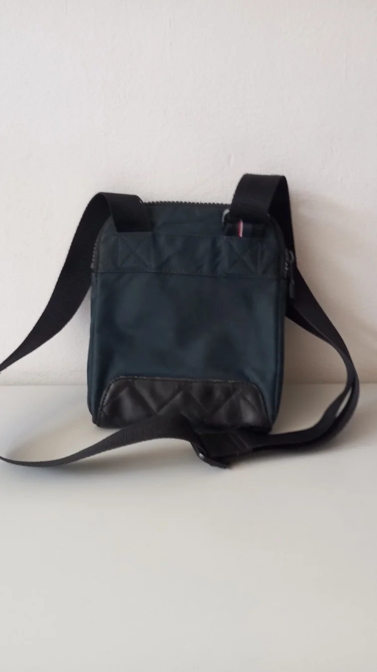 Tommy Hilfiger torba