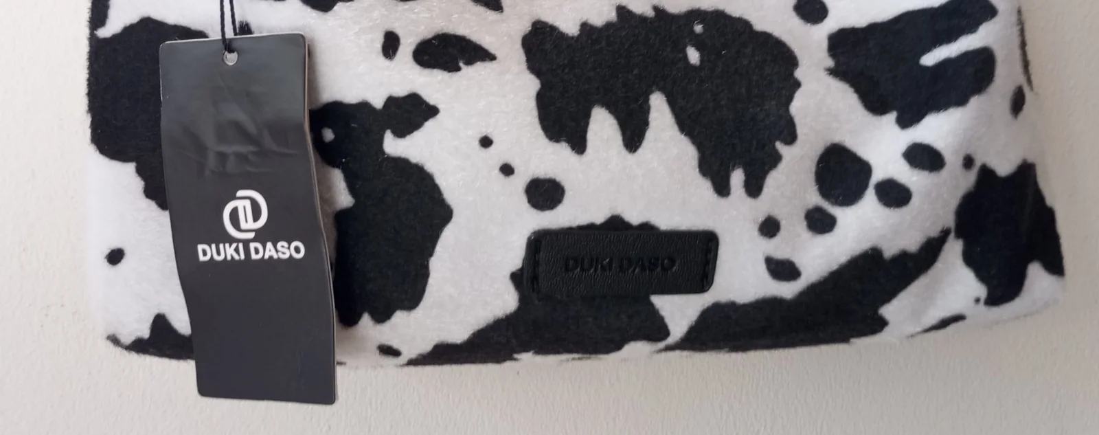 Duki Daso animal print tasna