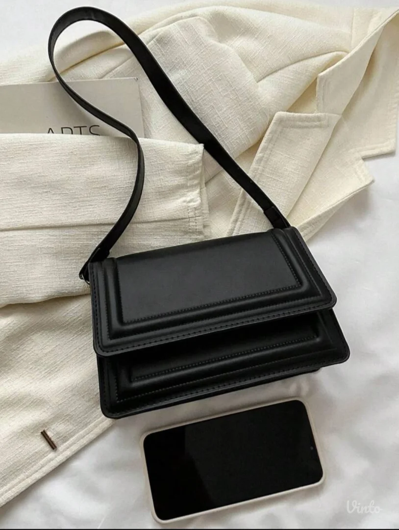 Black square torba, NOVO