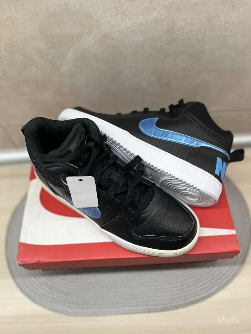 NIKE COURT patike, 38, NOVO sa etiketom