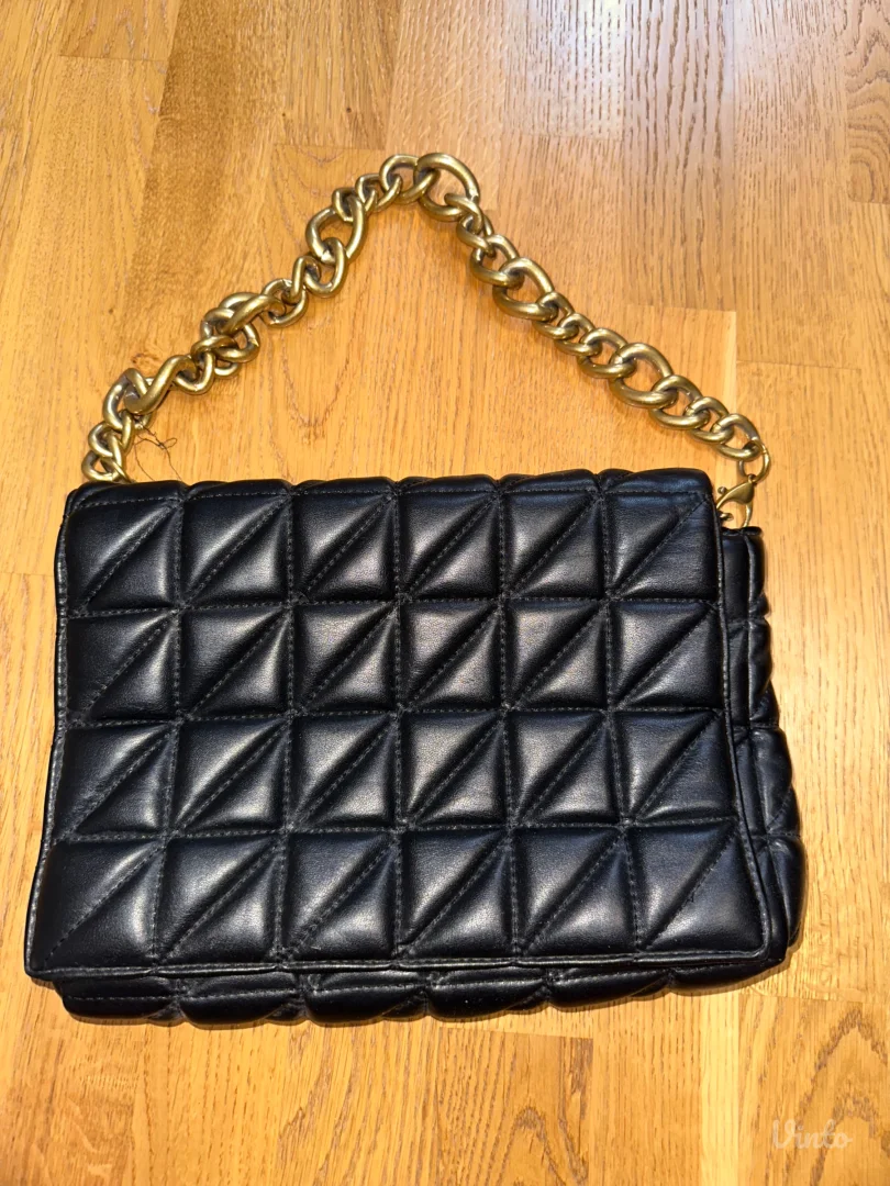 Zara crna torba