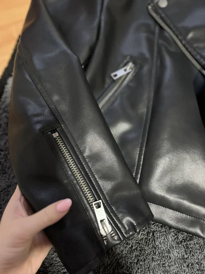 Stradivarius kozna jakna