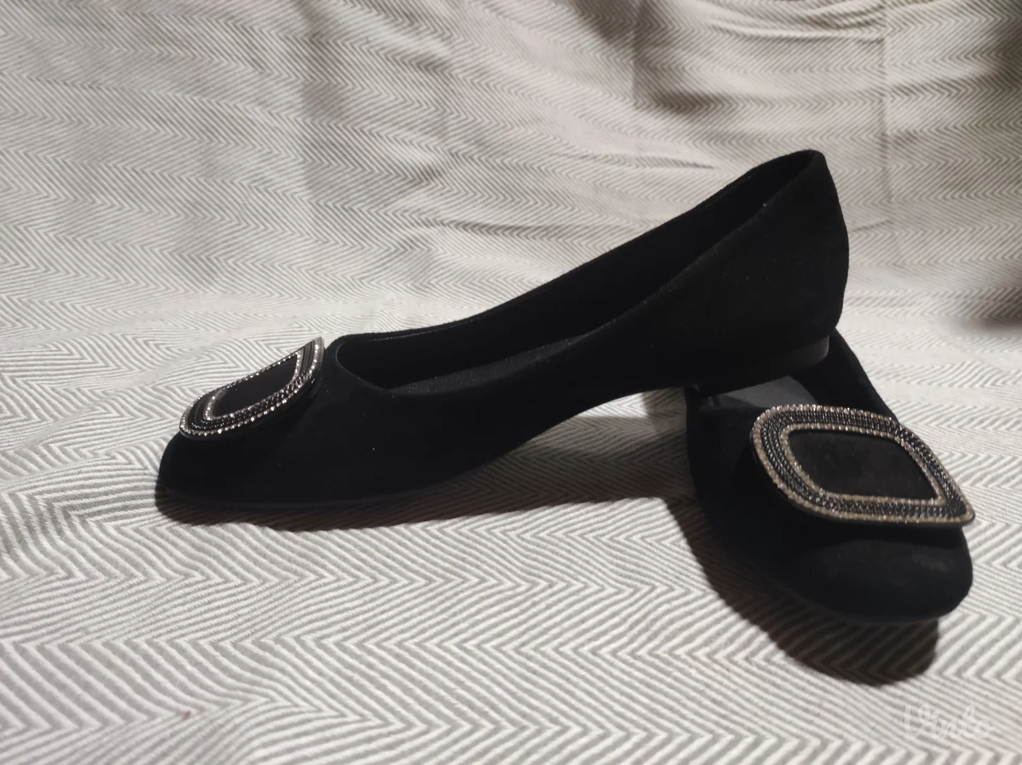 Crne elegantne baletanke