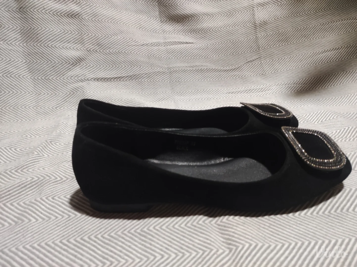 Crne elegantne baletanke