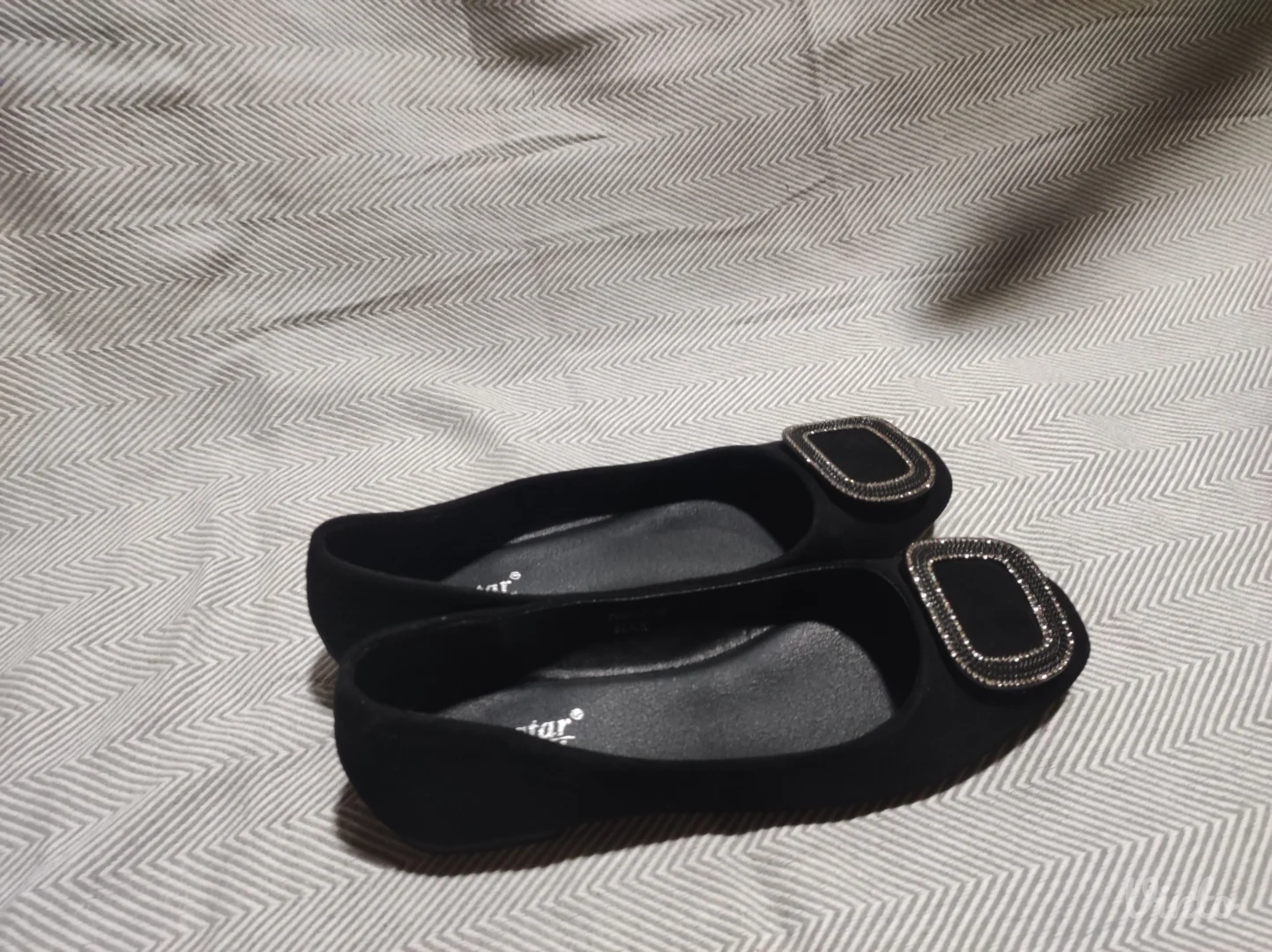 Crne elegantne baletanke