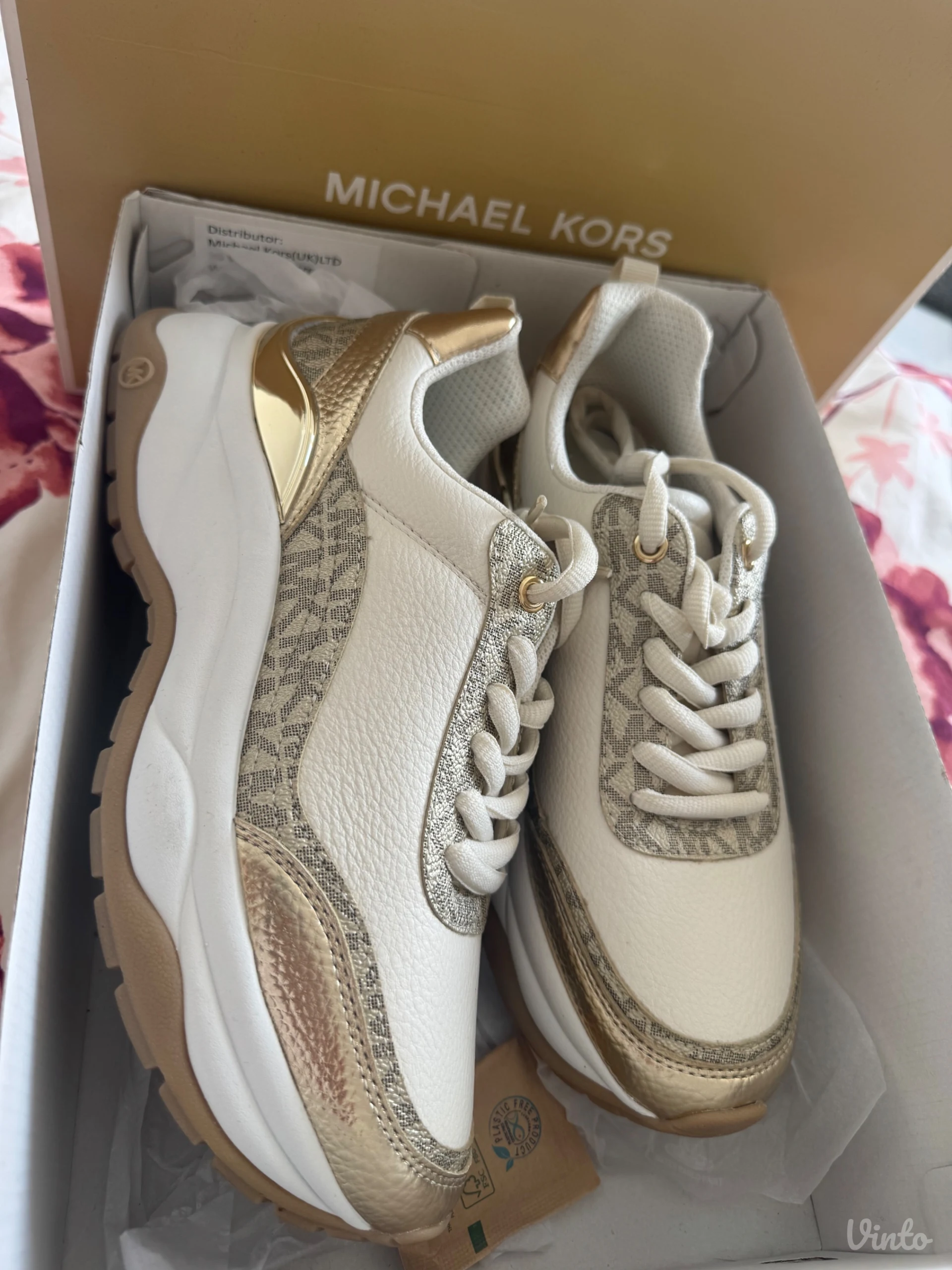 MICHAEL KORS PATIKE NOVO