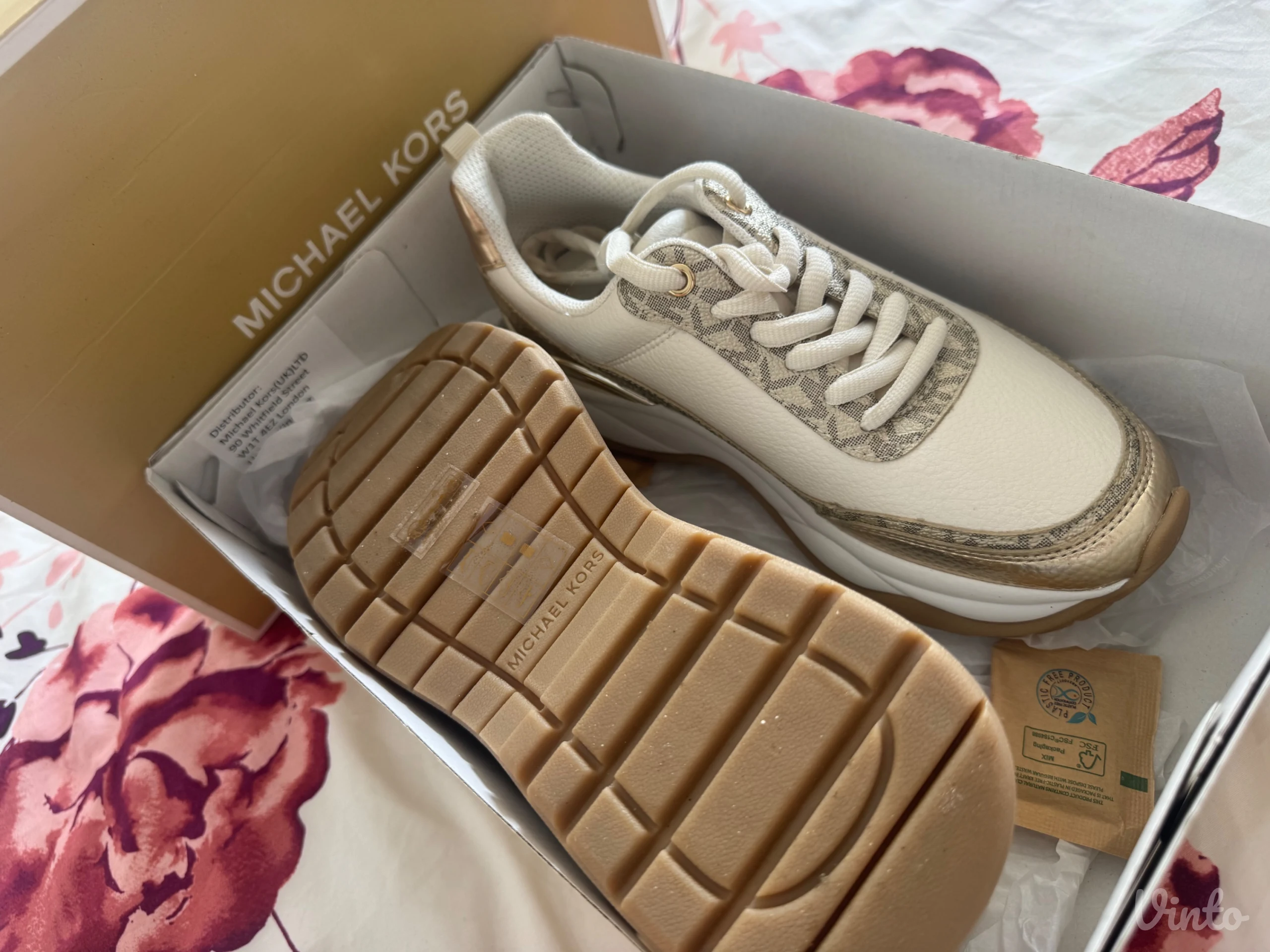 MICHAEL KORS PATIKE NOVO
