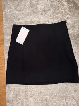 ZARA MINI SUKNJA SA ETIKETOM