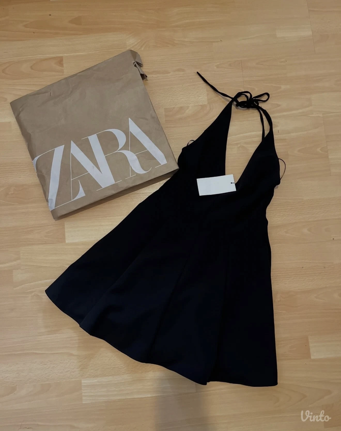 Zara-crna haljina