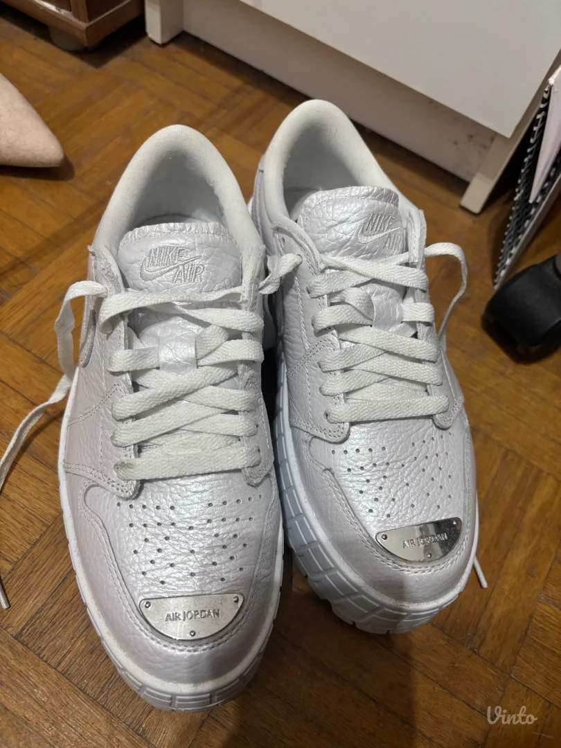 Nike Air Jordan Low 1 patike original 38