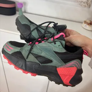 Reebok Aztrek kožne patike