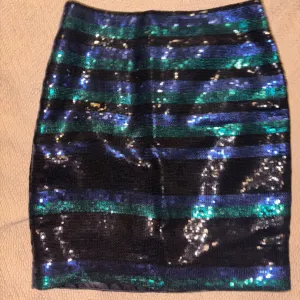 Tommy Hilfiger suknja