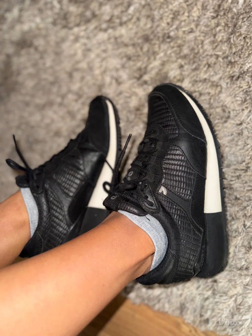 Gioseppo Crne patike