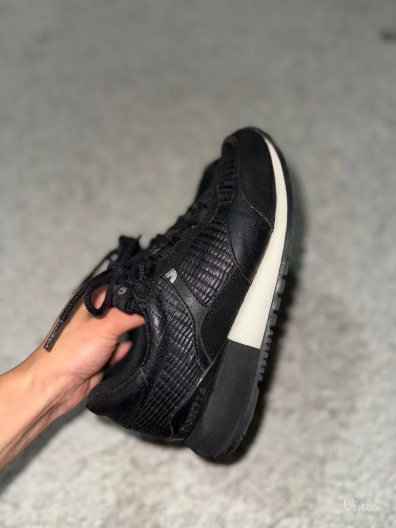 Gioseppo Crne patike