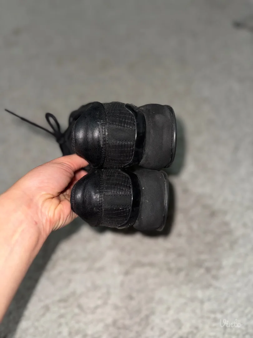 Gioseppo Crne patike