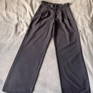 Stradivarius pantalone