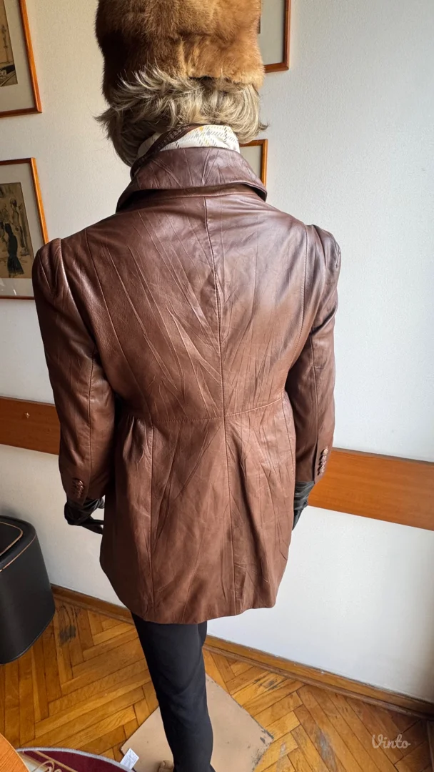 Original Burberry mantil od kože M ODLIČAN