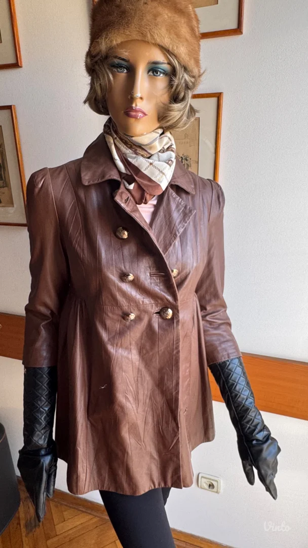 Original Burberry mantil od kože M ODLIČAN