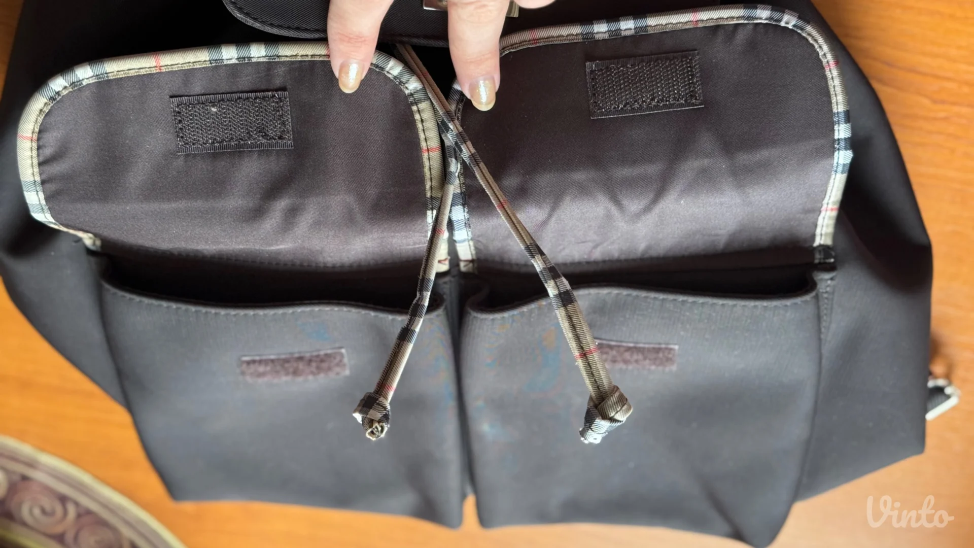 Burberry Fragrance Ranac Original, Kao Nov