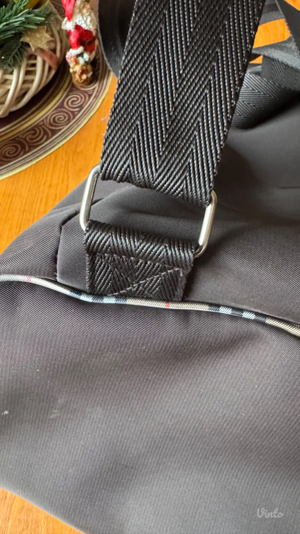 Burberry Fragrance Ranac Original, Kao Nov