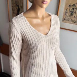 Ženstven Guess džemper veličina M