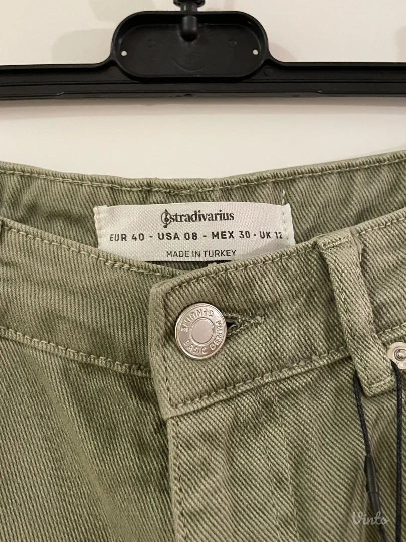 NOVE Stradivarius pantalone 40