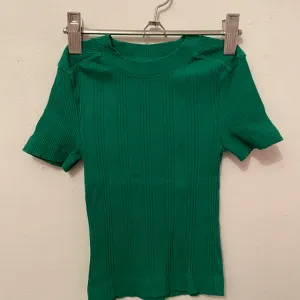 Zara crop top XS