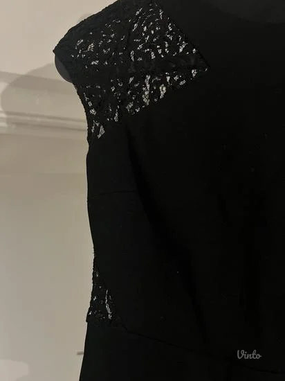 Zara crna mini haljina