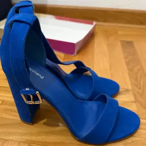 Plave otvorene cipele na štiklu- Graceland