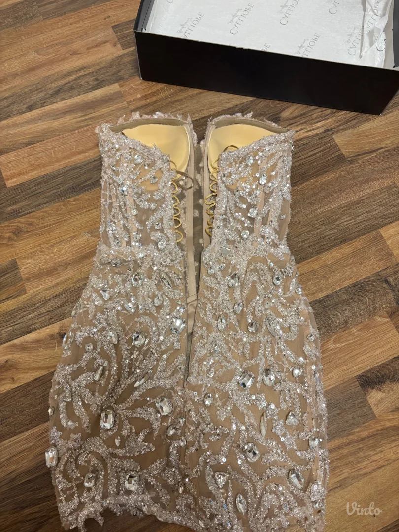 Calliope svecana haljina