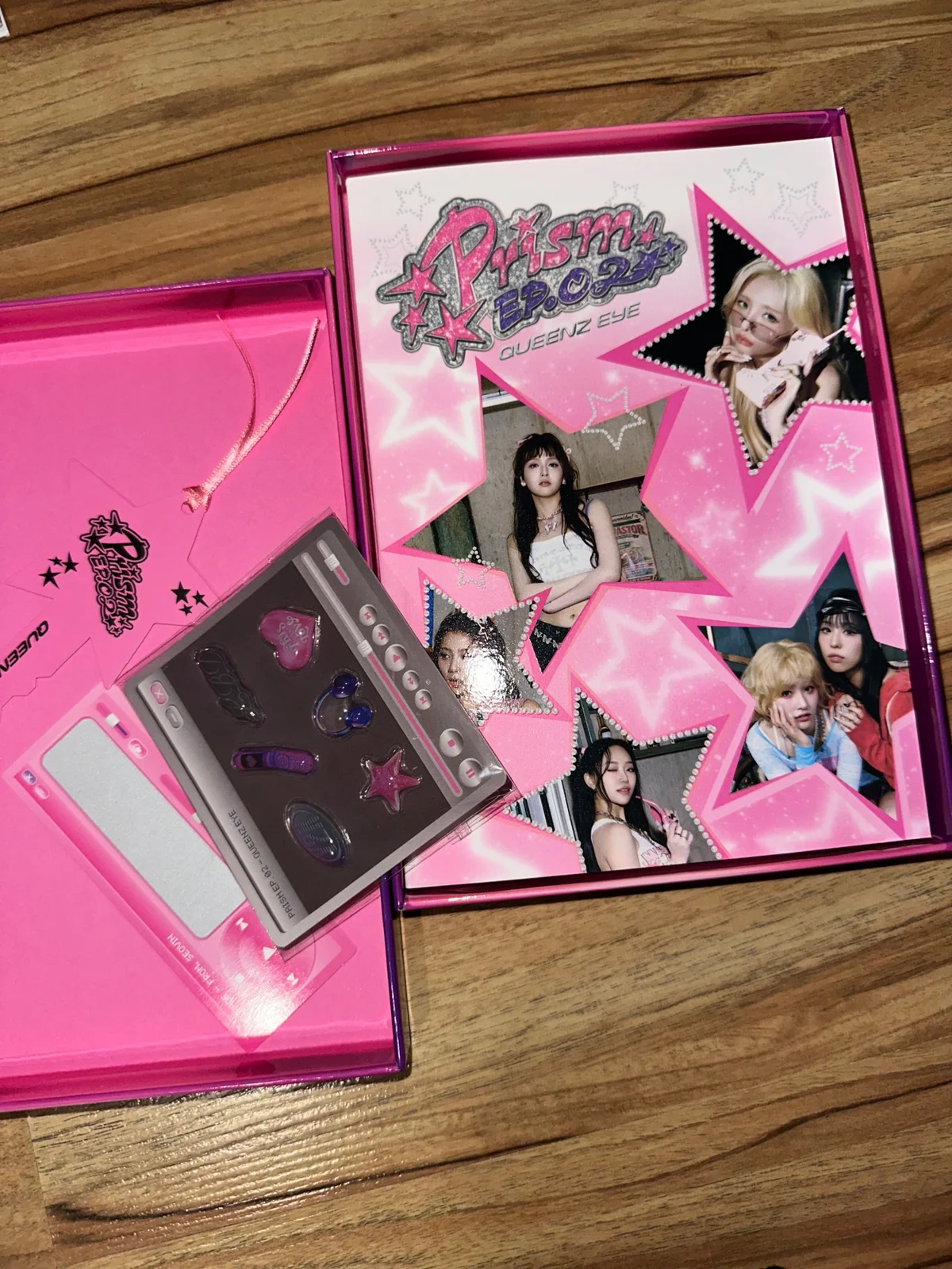 KPOP albumi i merch