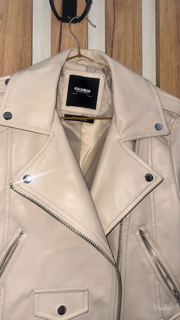 Pull&Bear-bela/krem kratka jakna od veštačke kože