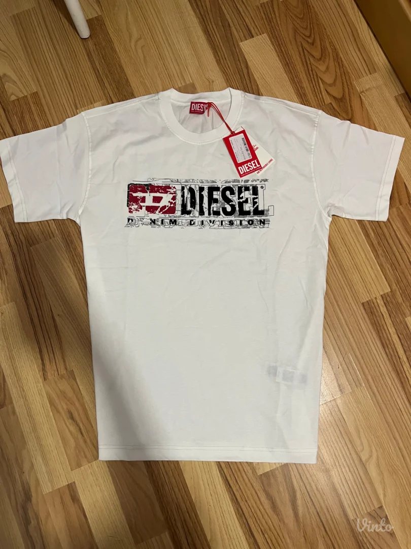 Diesel-bela muska majica nova