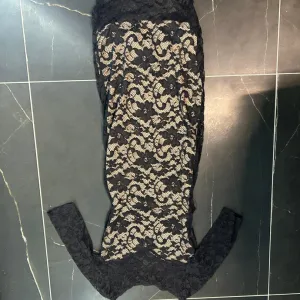 Svečana haljina sa cipkom