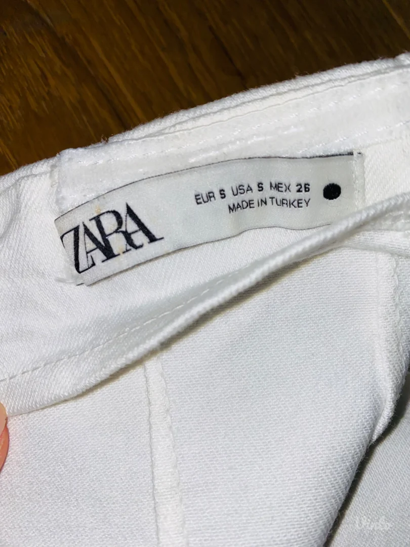 Zara viralna haljina