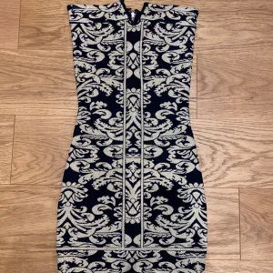 Guess x Marciano haljina