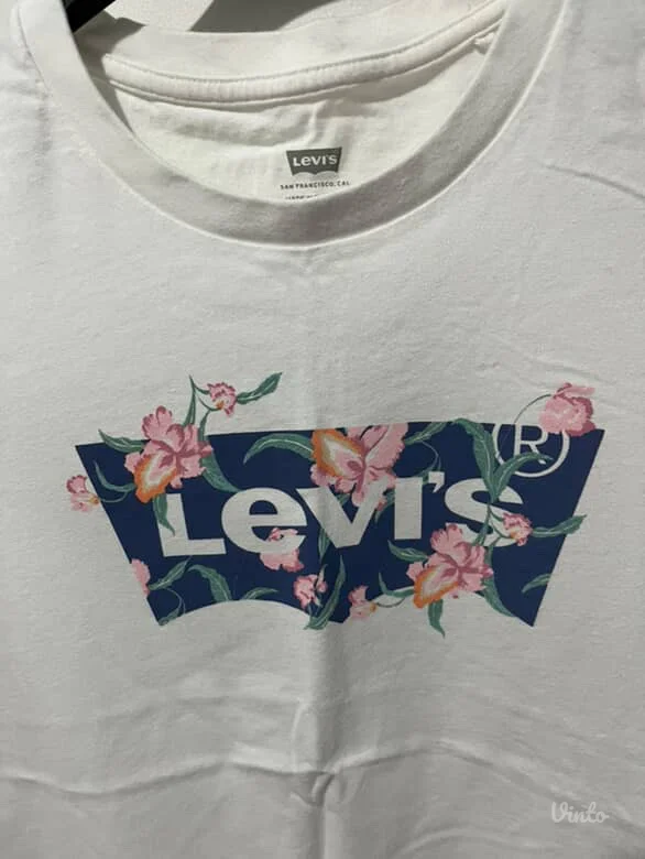 dve levi's majice kratkih rukava