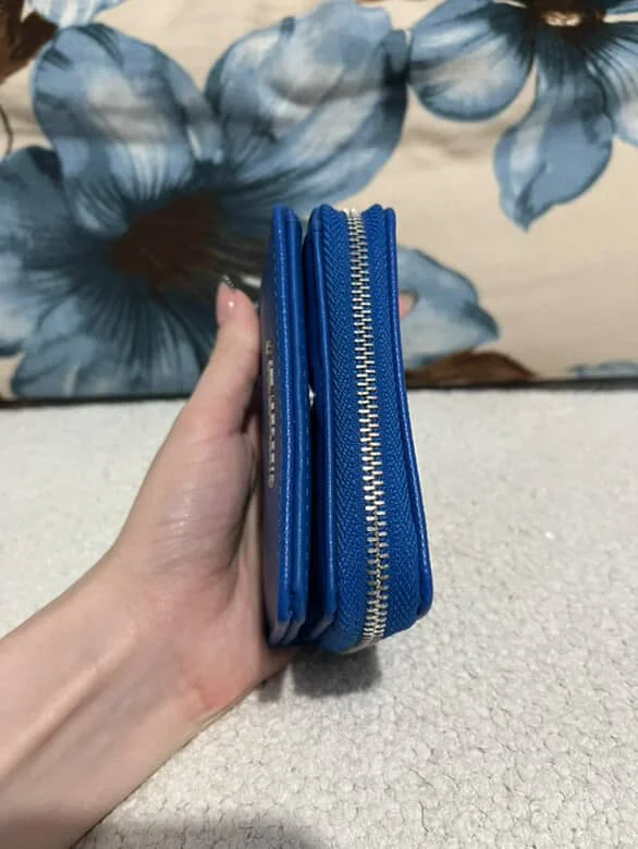 Novcanik stradivarius