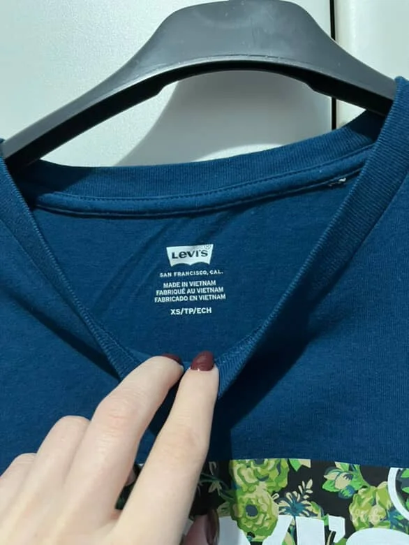 dve levi's majice kratkih rukava