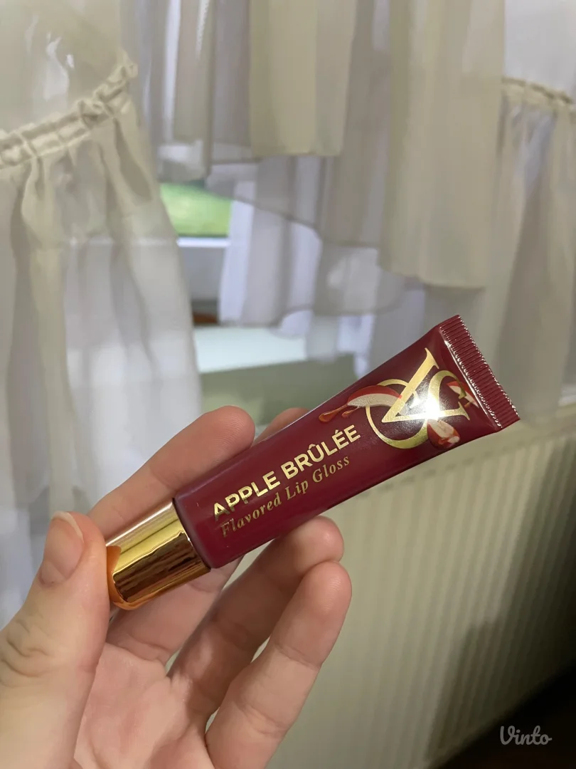 Victoria's secret sjaj za usne