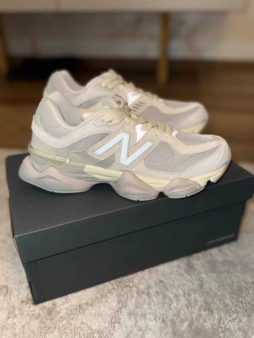 New Balance 9060 original patike nove