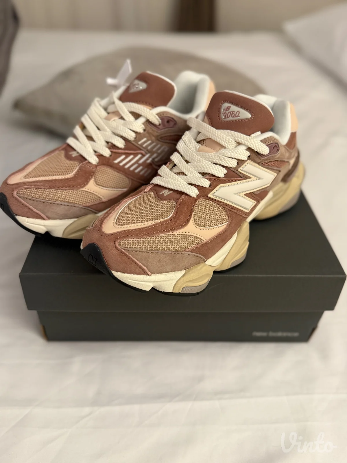 New Balance 9060 ORIGINAL NOVE 39.5