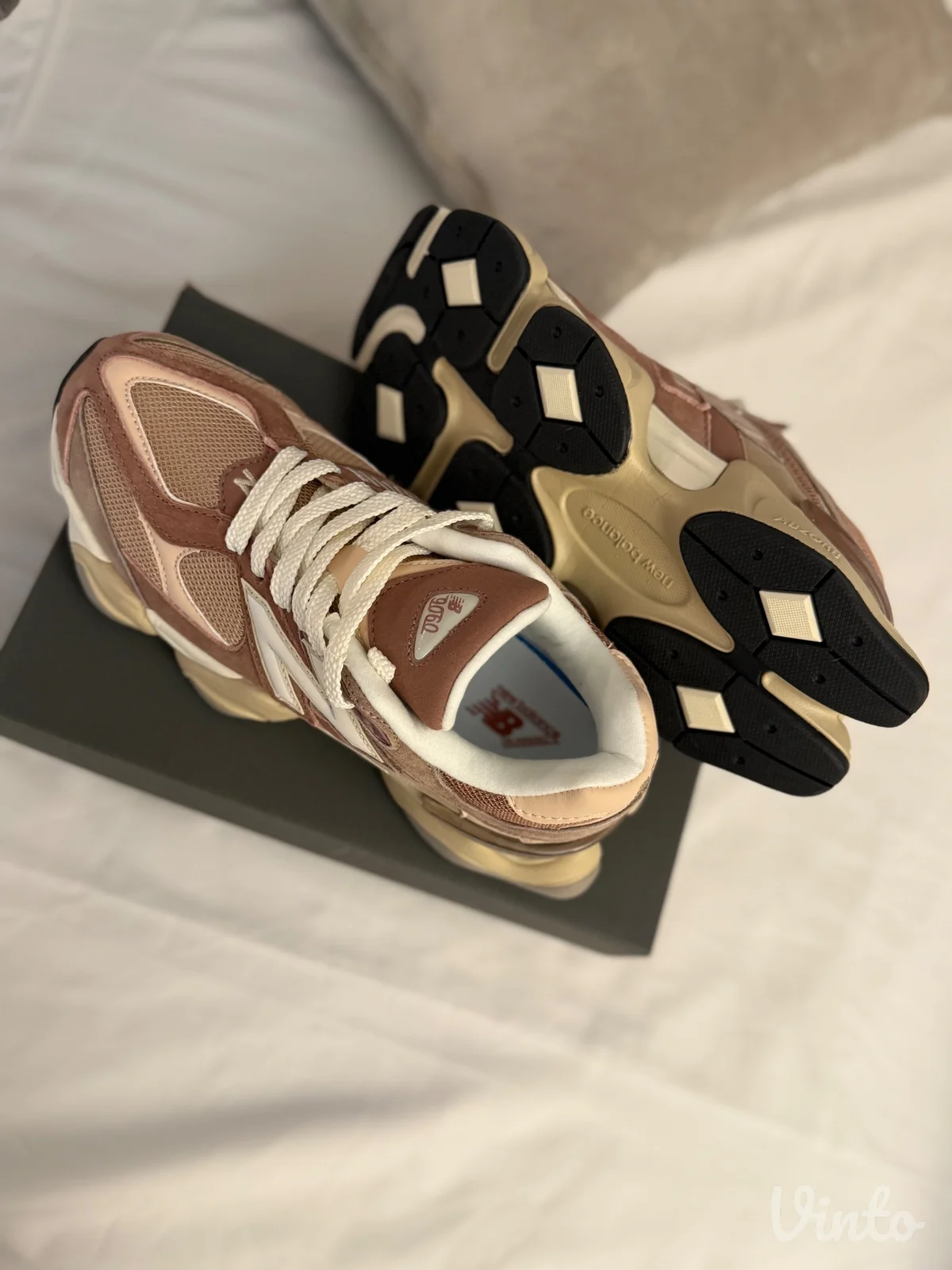 New Balance 9060 ORIGINAL NOVE 39.5
