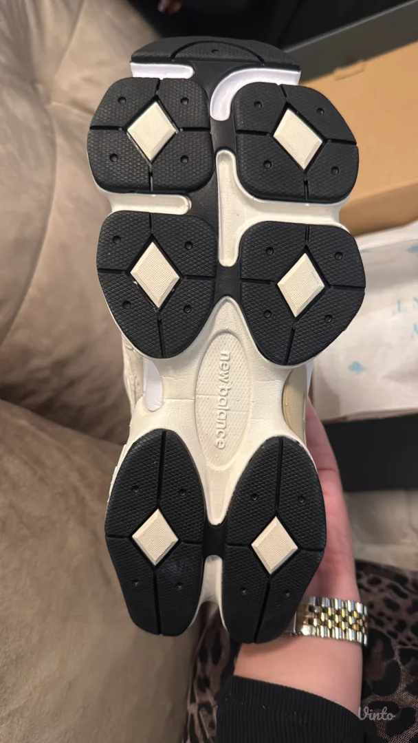 New Balance 9060 original nove